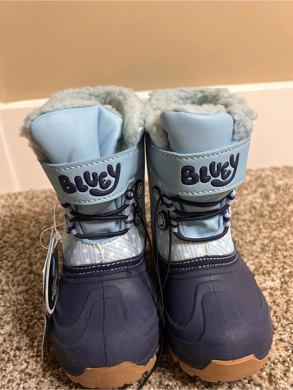 NWT Bluey Winter Boots Blue Size Toddler 6